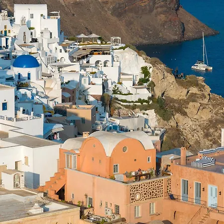 Oasis With Caldera View *
